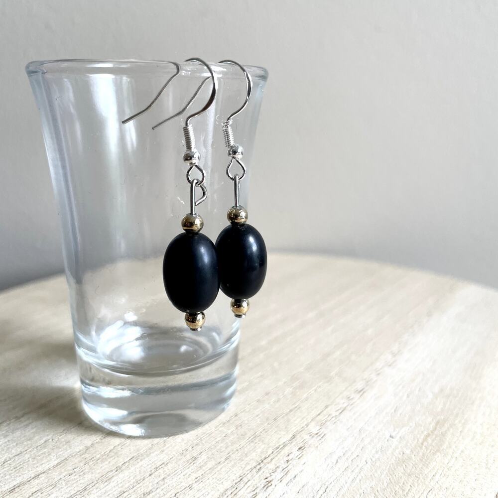 Rhonwen Beaded Earrings NWT handmade metallic delicate lightweight vintage state
